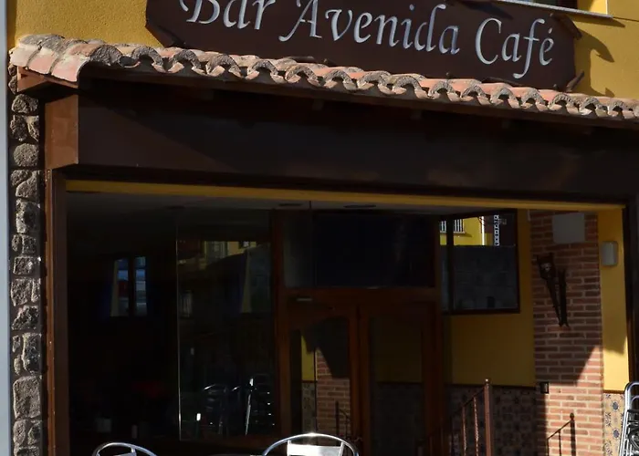 בית הארחה Avenida *